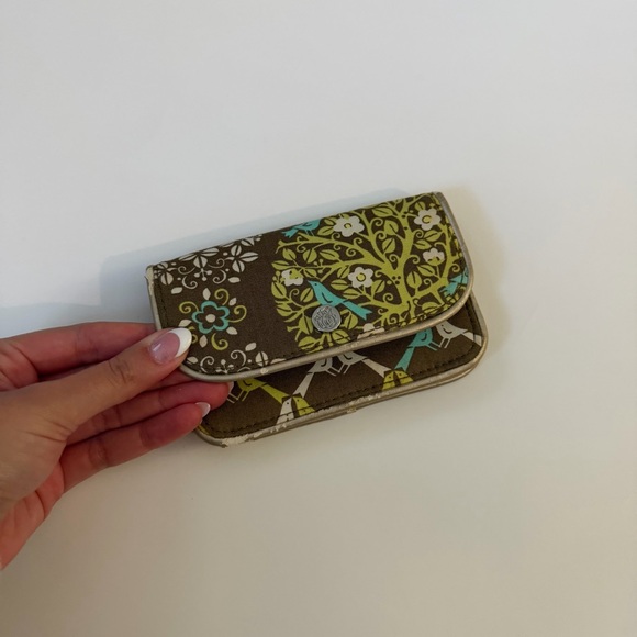 Vera Bradley Vintage Floral Brown Wallet - Picture 2 of 7
